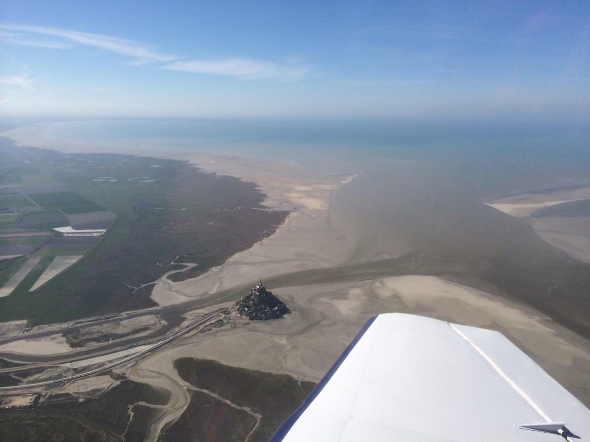 Gite Des Falaises De Champeaux Esterno foto